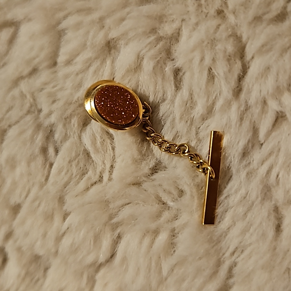 #0102 Tie Tac Pin Lapel Goldstone Gemstone Oval Gold Metal Vintage